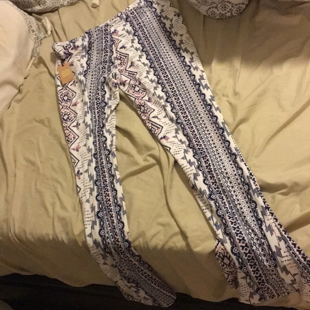Flowy stretchy pants